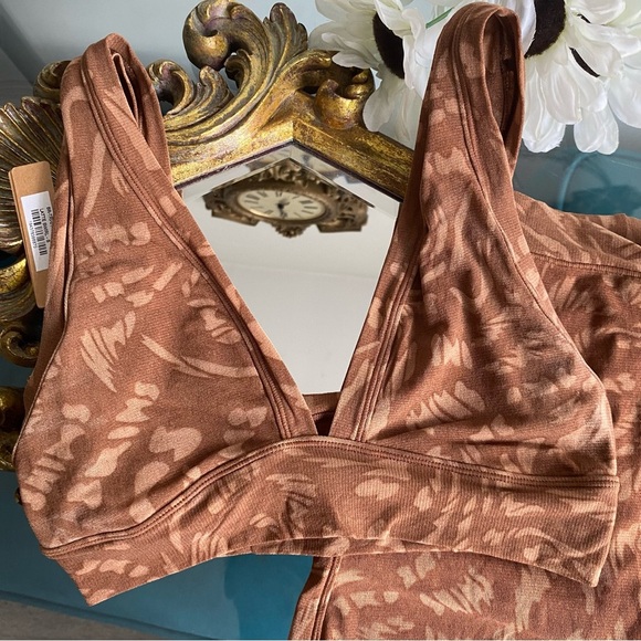 SKIMS SHORT SET BROWN - Picture 3 of 8